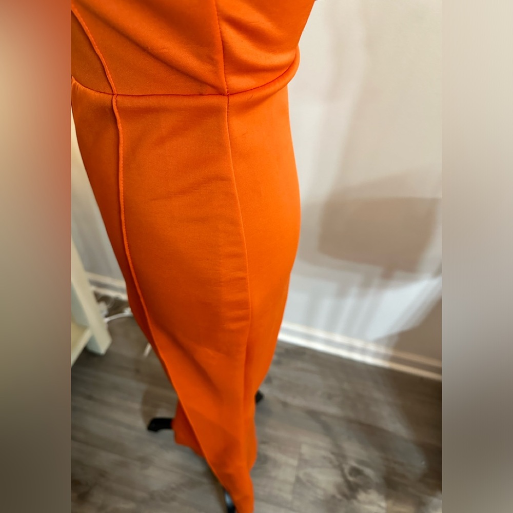 PrettyLittleThing BRIGHT Orange Jumpsuit - Size 2 - Picture 5 of 11